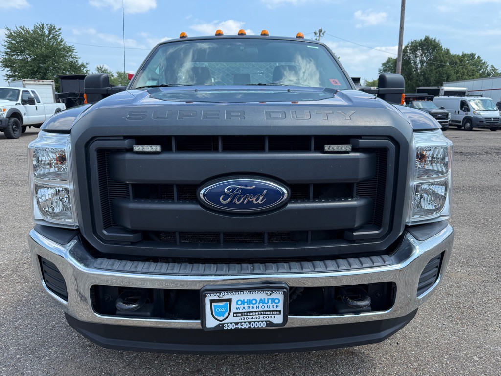 2015 Ford F-350 Image 2