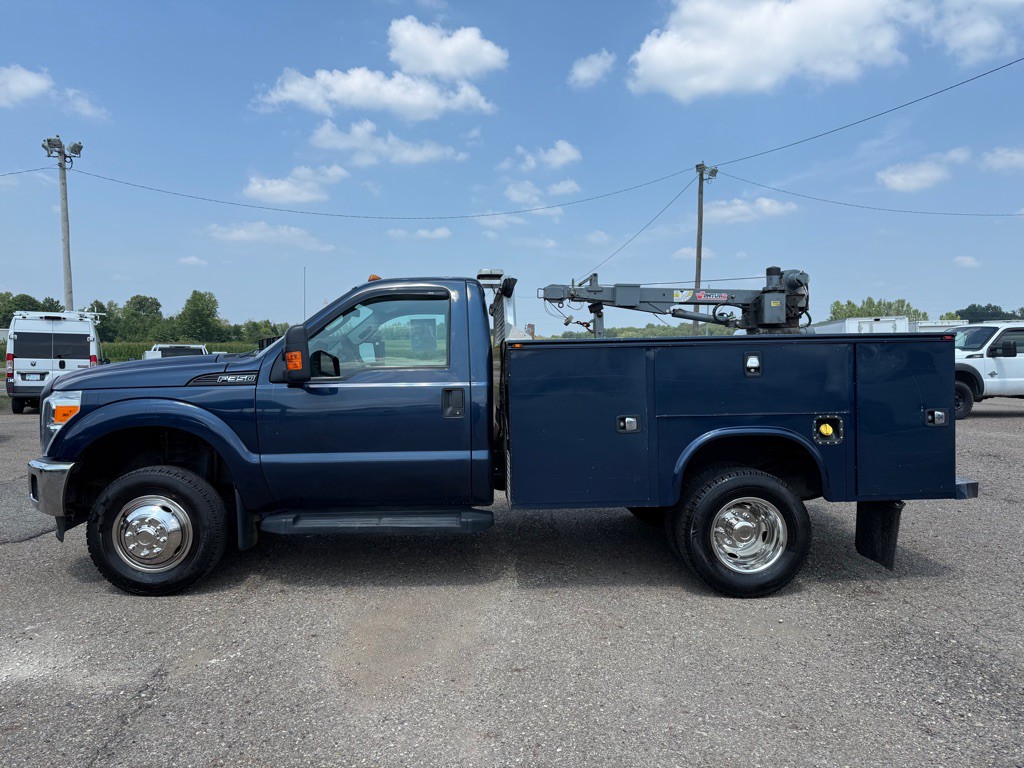 2015 Ford F-350 Image 4