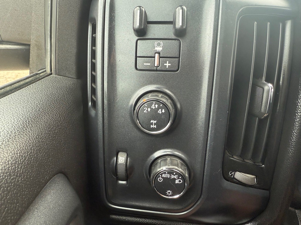2016 Chevrolet Silverado 1500 Image 13