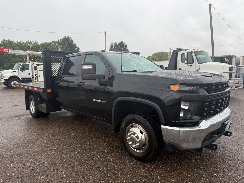 2020 Chevrolet Silverado 1500 Image 2