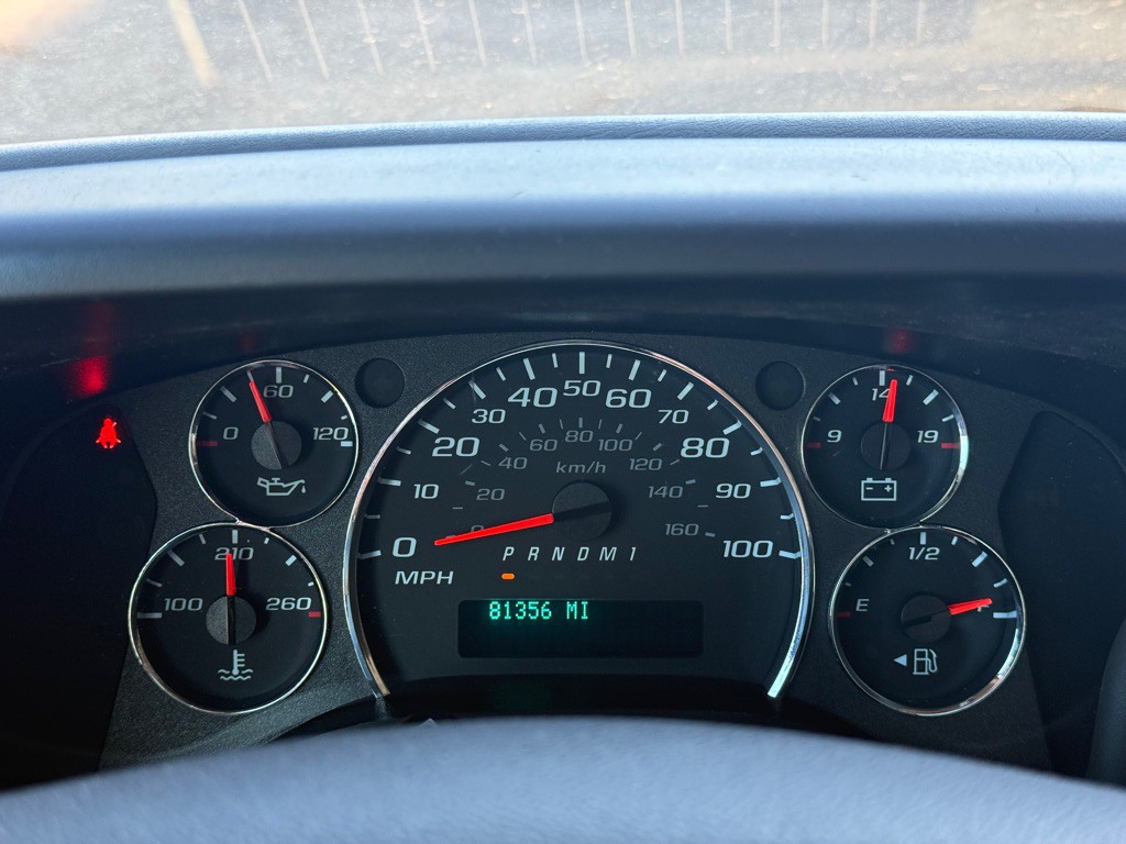 2021 GMC Savana Image 15