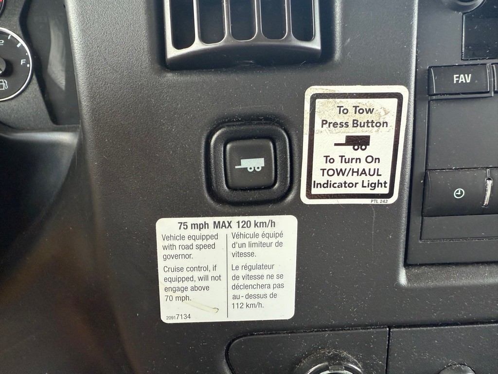 2021 GMC Savana Image 22