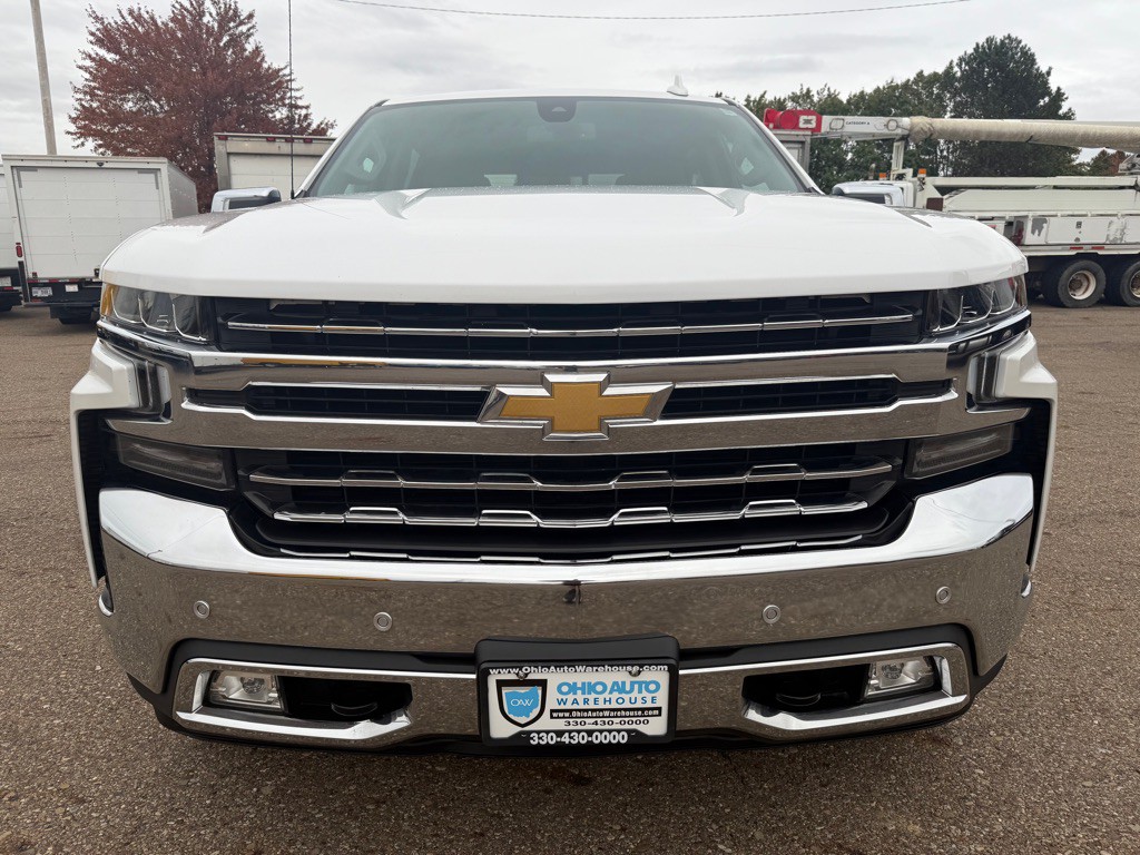 2021 Chevrolet Silverado 1500 Image 2
