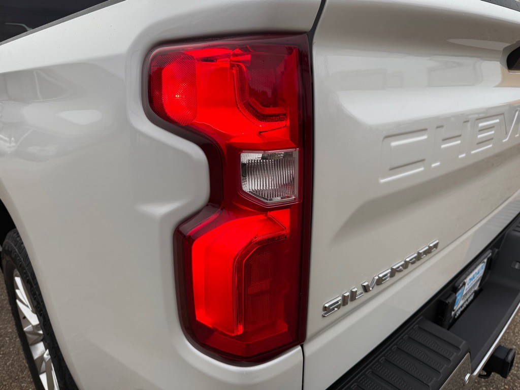 2021 Chevrolet Silverado 1500 Image 50