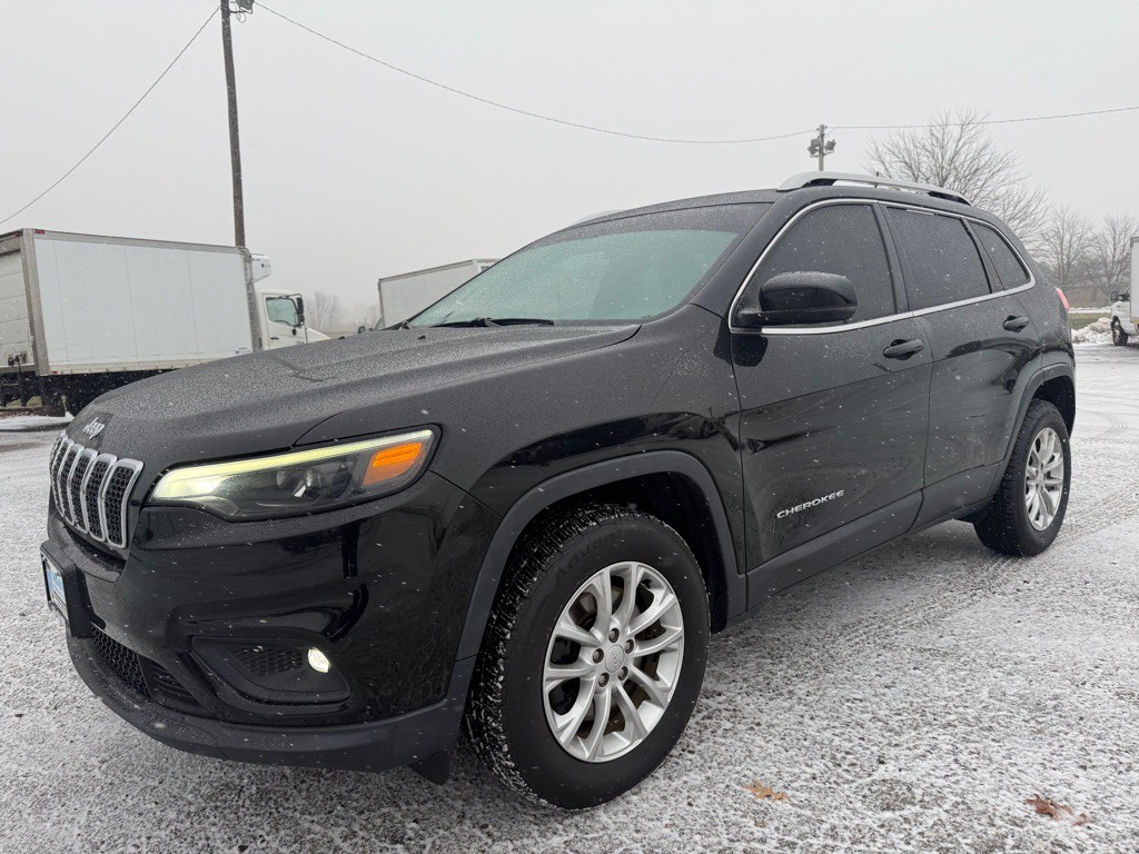 2019 Jeep Cherokee Image 1