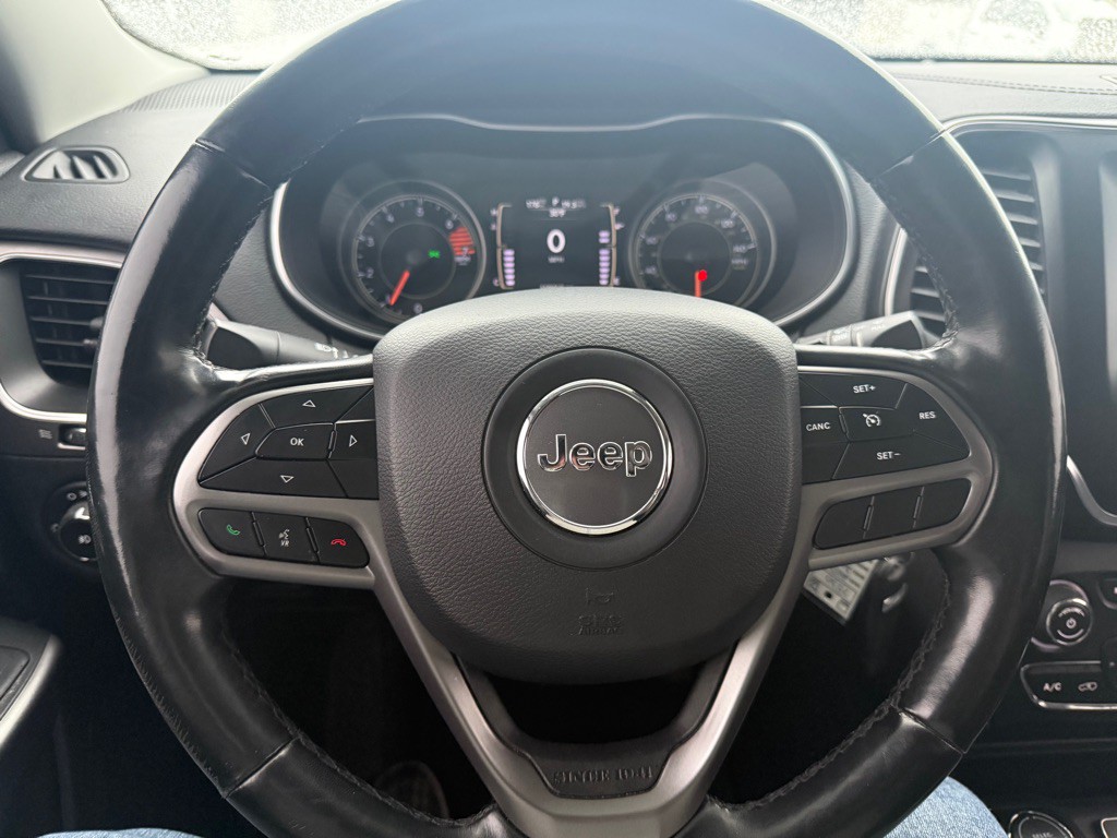 2019 Jeep Cherokee Image 19