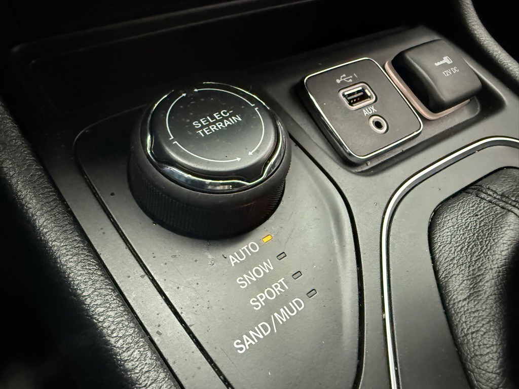 2019 Jeep Cherokee Image 26