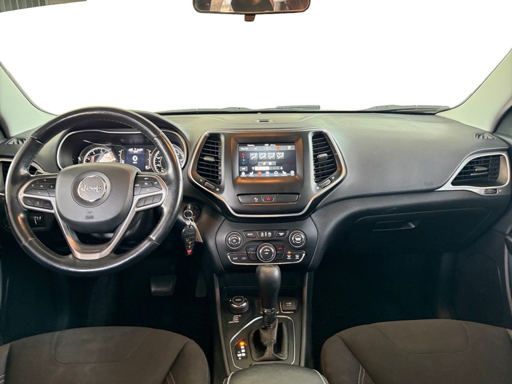 2019 Jeep Cherokee Image 10