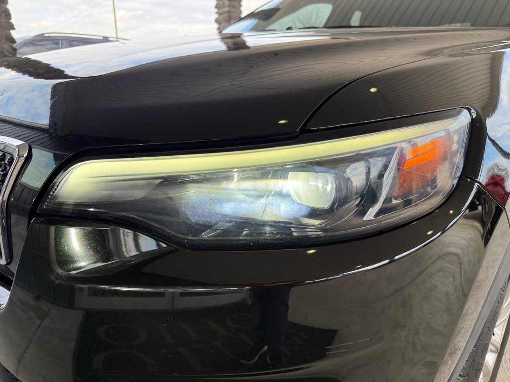 2019 Jeep Cherokee Image 25