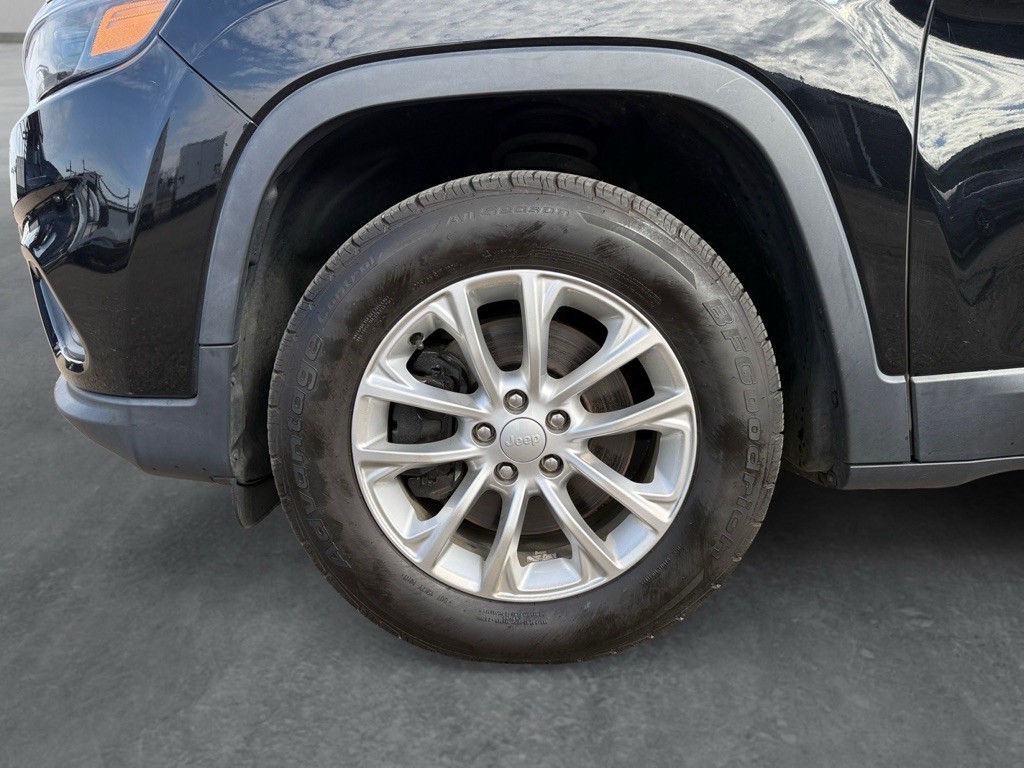 2019 Jeep Cherokee Image 29