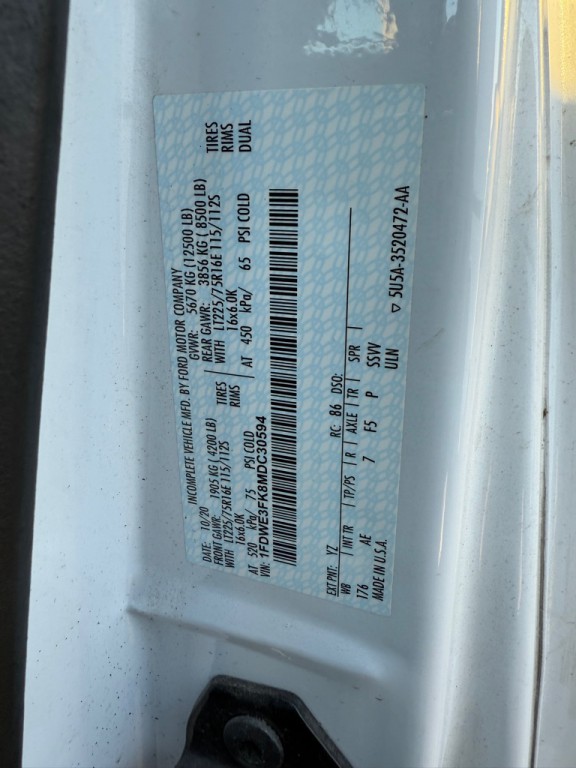 2021 Ford Econoline Image 9