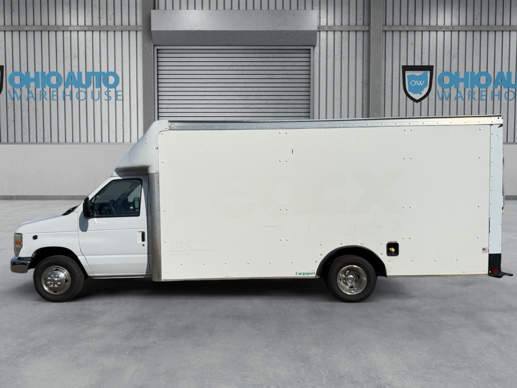 2021 Ford Econoline Image 3