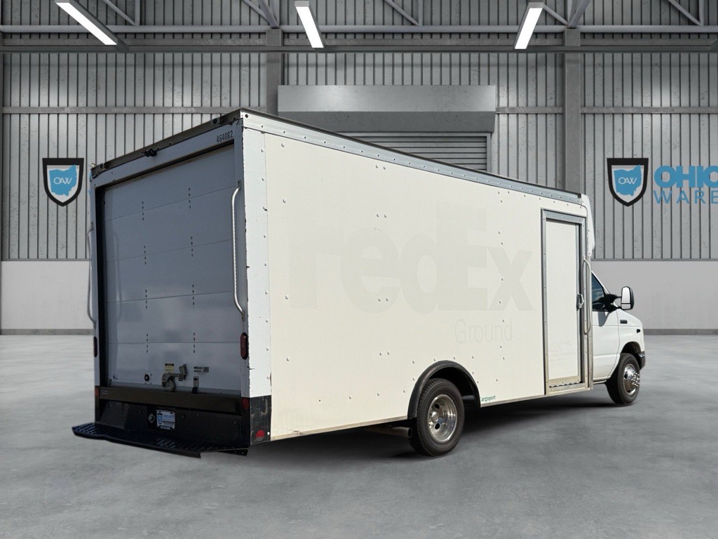 2021 Ford Econoline Image 7