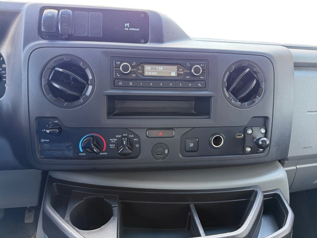 2021 Ford Econoline Image 13