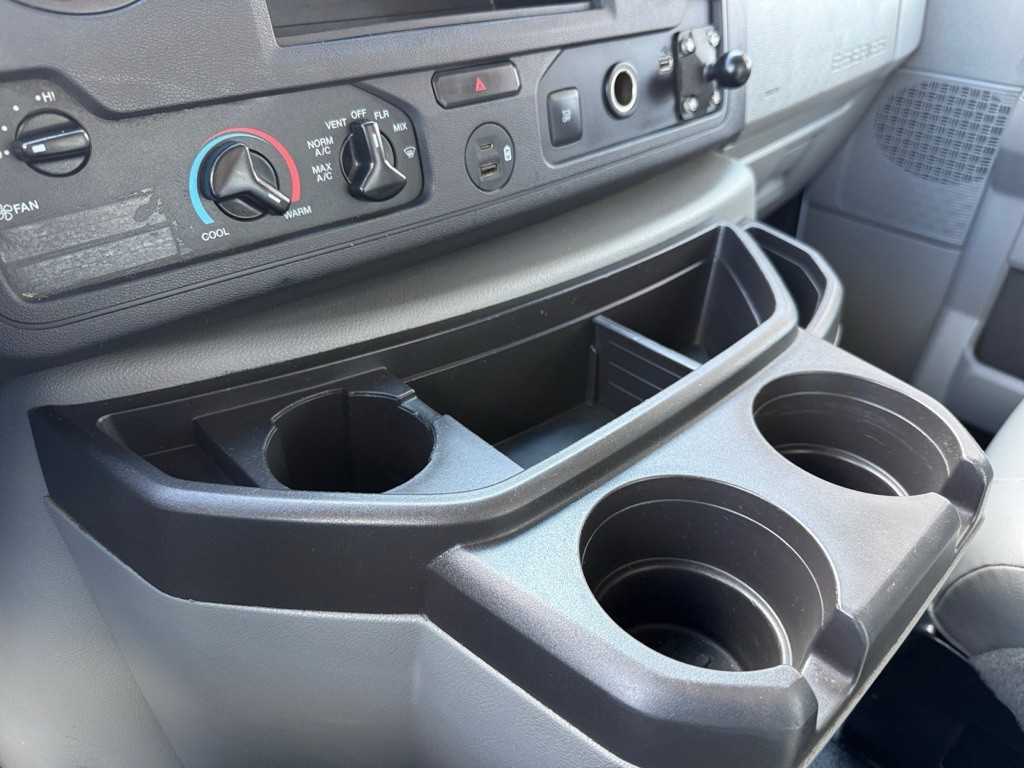 2021 Ford Econoline Image 17