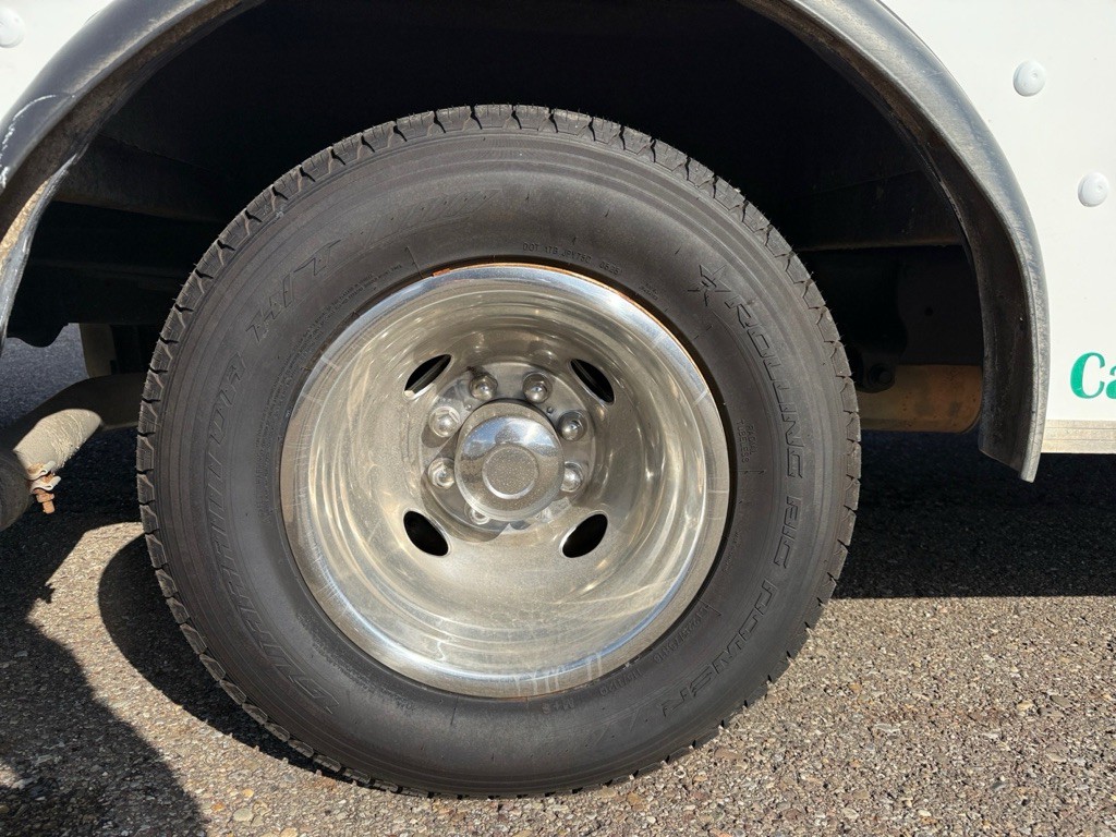 2021 Ford Econoline Image 21