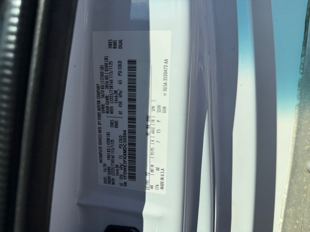 2021 Ford Econoline Image 29