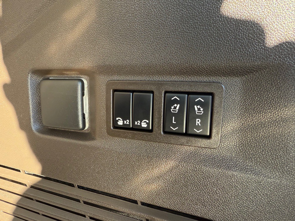 2021 Chevrolet Tahoe Image 56