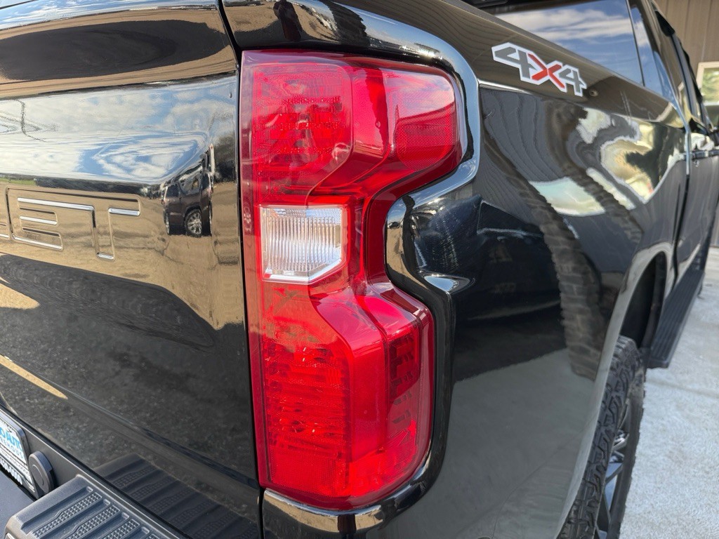 2020 Chevrolet Silverado 1500 Image 24