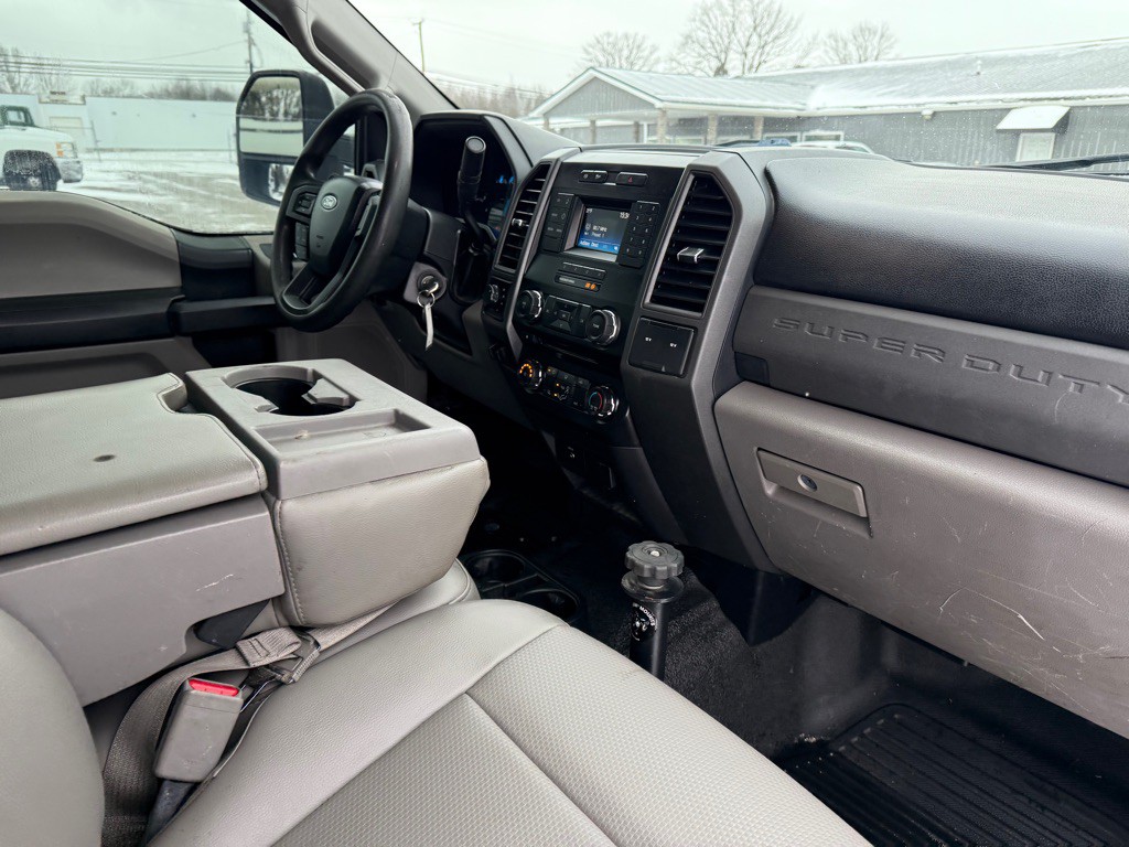 2017 Ford F-350 Image 11