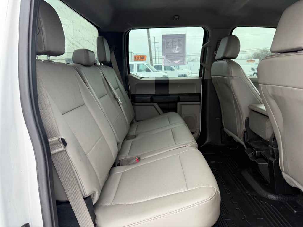 2017 Ford F-350 Image 15