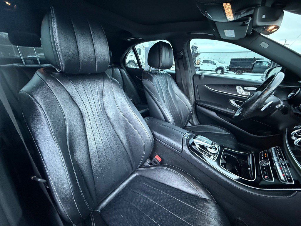 2017 Mercedes-Benz E-Class Image 13