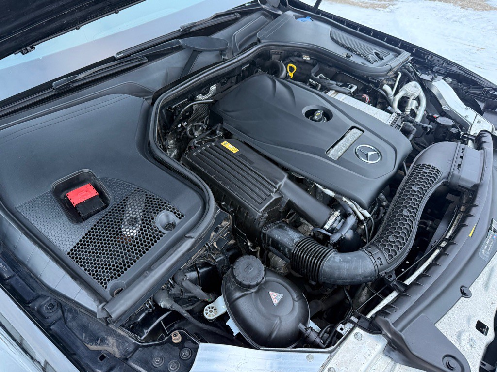 2017 Mercedes-Benz E-Class Image 35