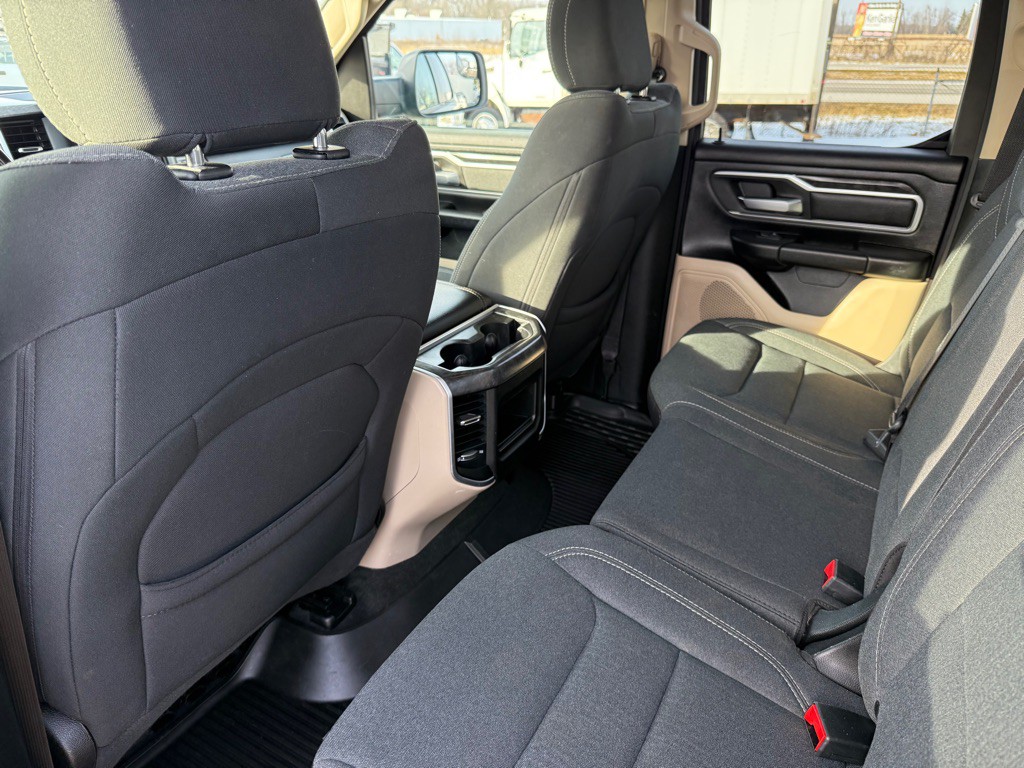2021 RAM 1500 Image 17