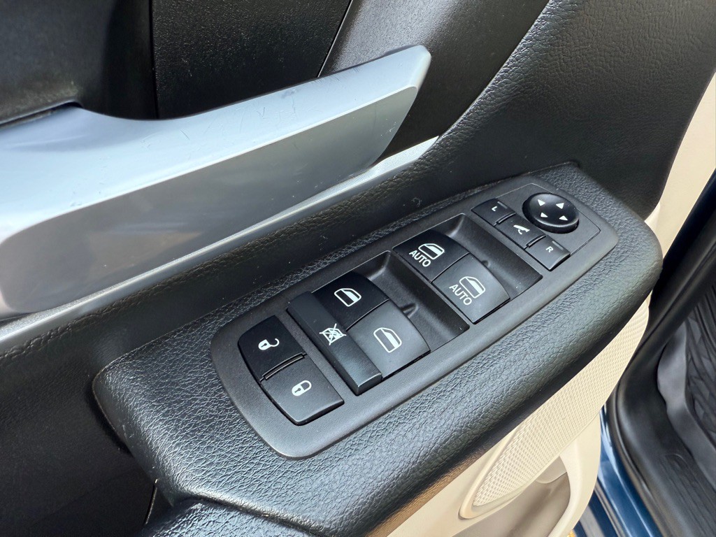 2021 RAM 1500 Image 29