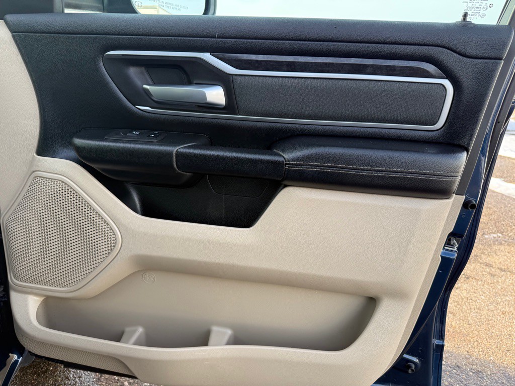 2021 RAM 1500 Image 31