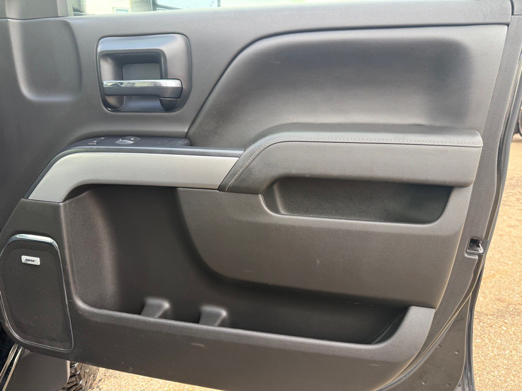 2015 Chevrolet Silverado 1500 Image 32