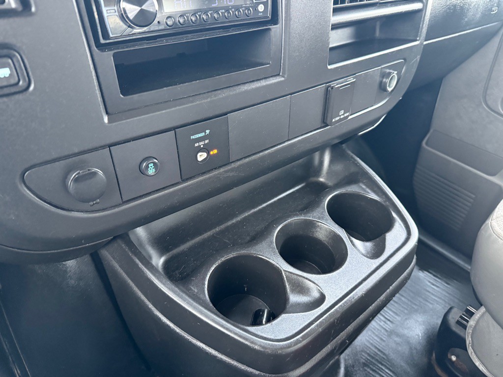 2018 Chevrolet Express Image 19
