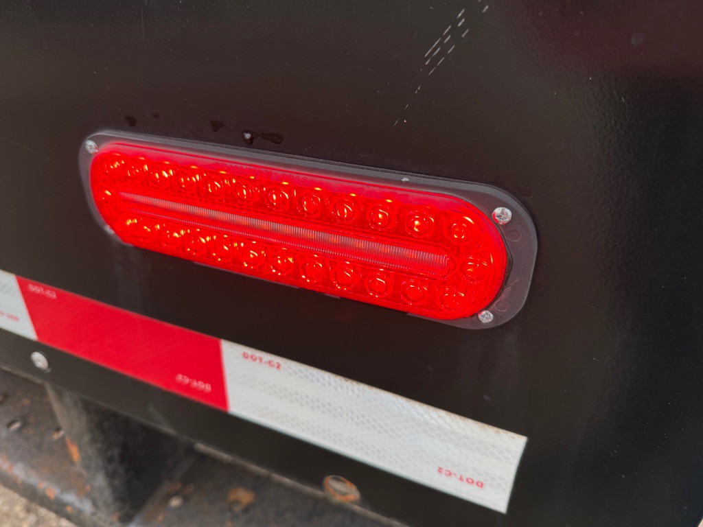 2018 Chevrolet Express Image 23