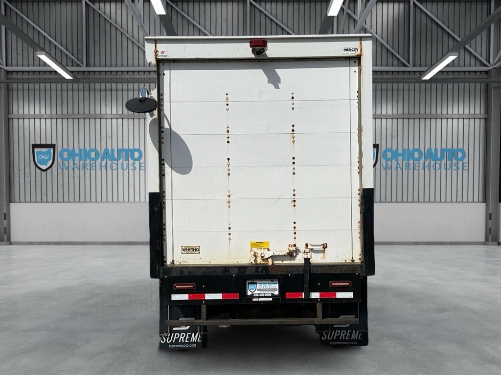 2018 Chevrolet Express Image 7