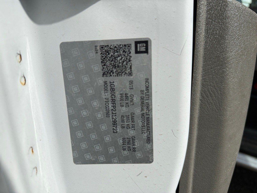 2018 Chevrolet Express Image 26