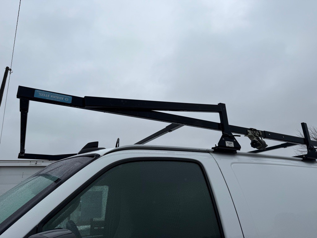 2020 Chevrolet Express Image 9