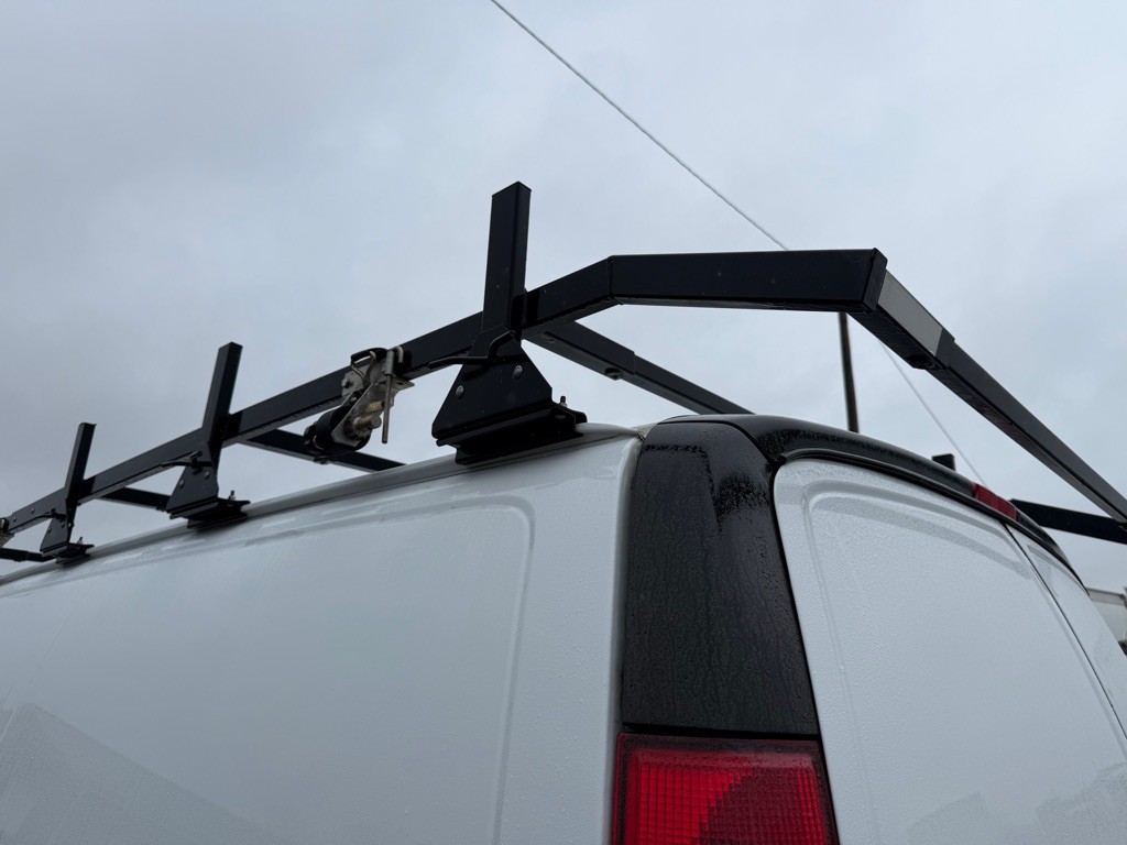 2020 Chevrolet Express Image 11