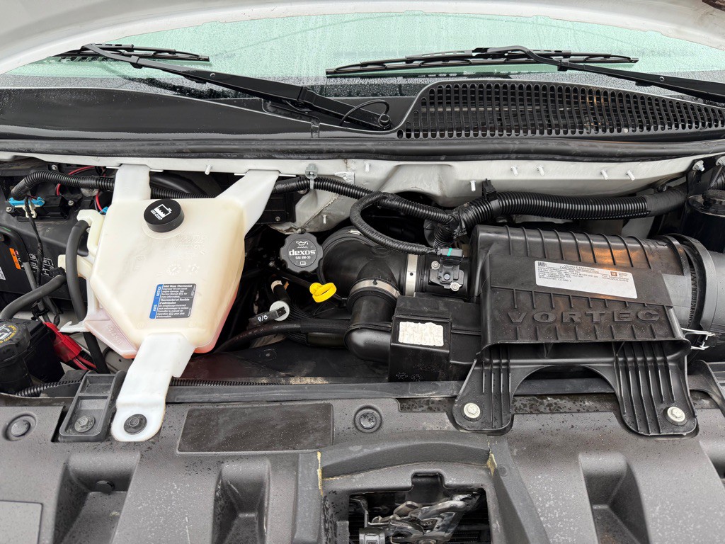 2020 Chevrolet Express Image 44