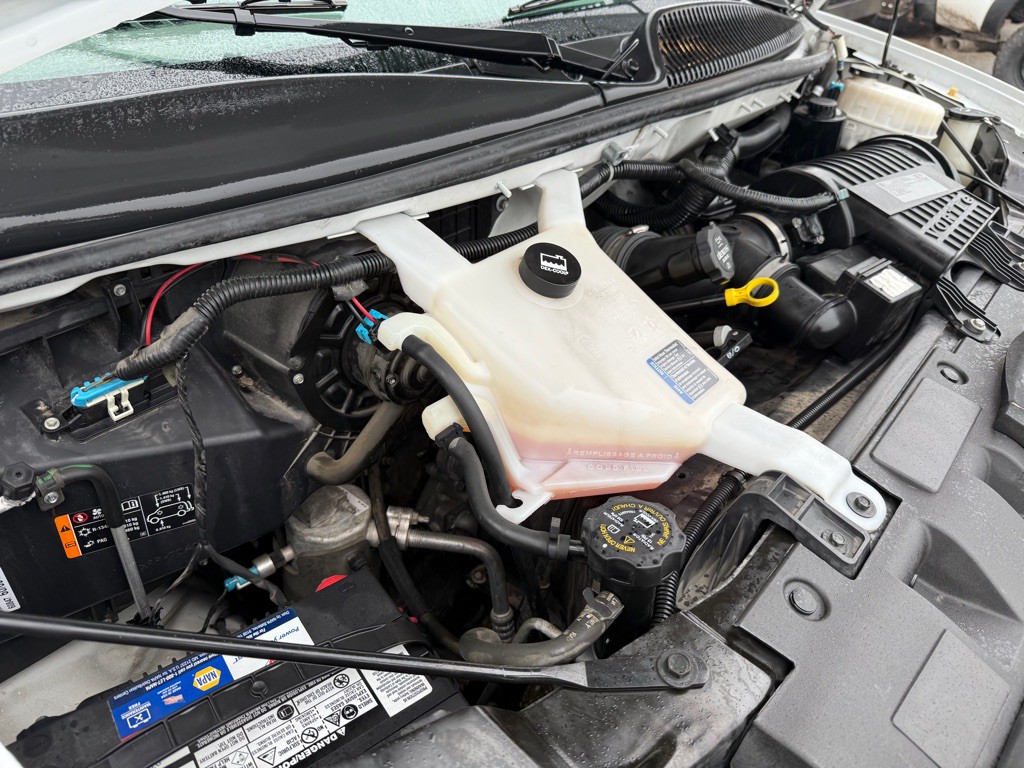 2020 Chevrolet Express Image 45