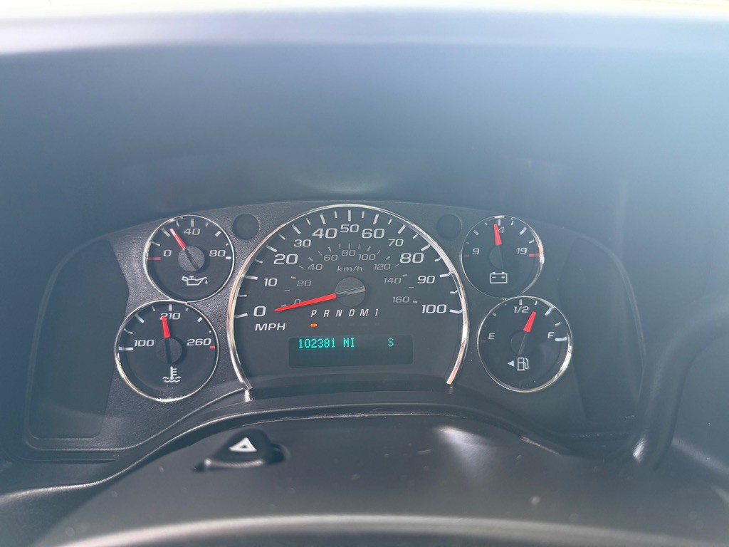 2020 Chevrolet Express Image 13
