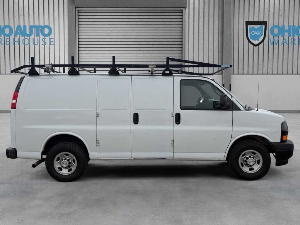 2020 Chevrolet Express Image 5