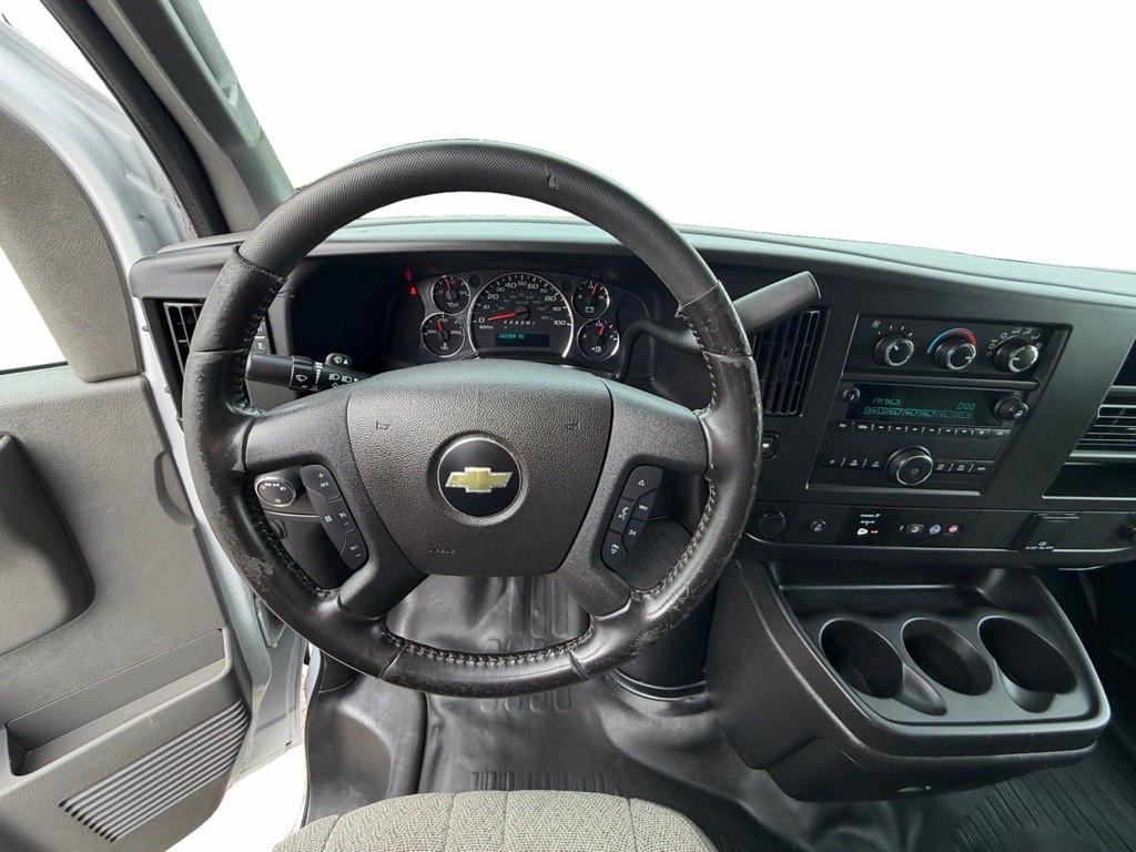 2020 Chevrolet Express Image 14