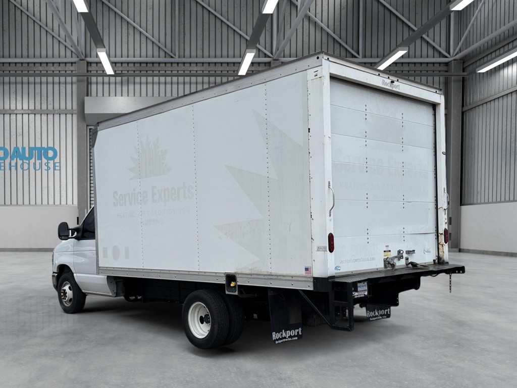 2022 Ford Econoline Image 5