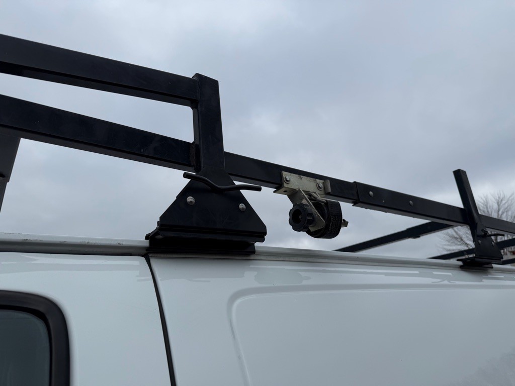 2019 Chevrolet Express Image 10