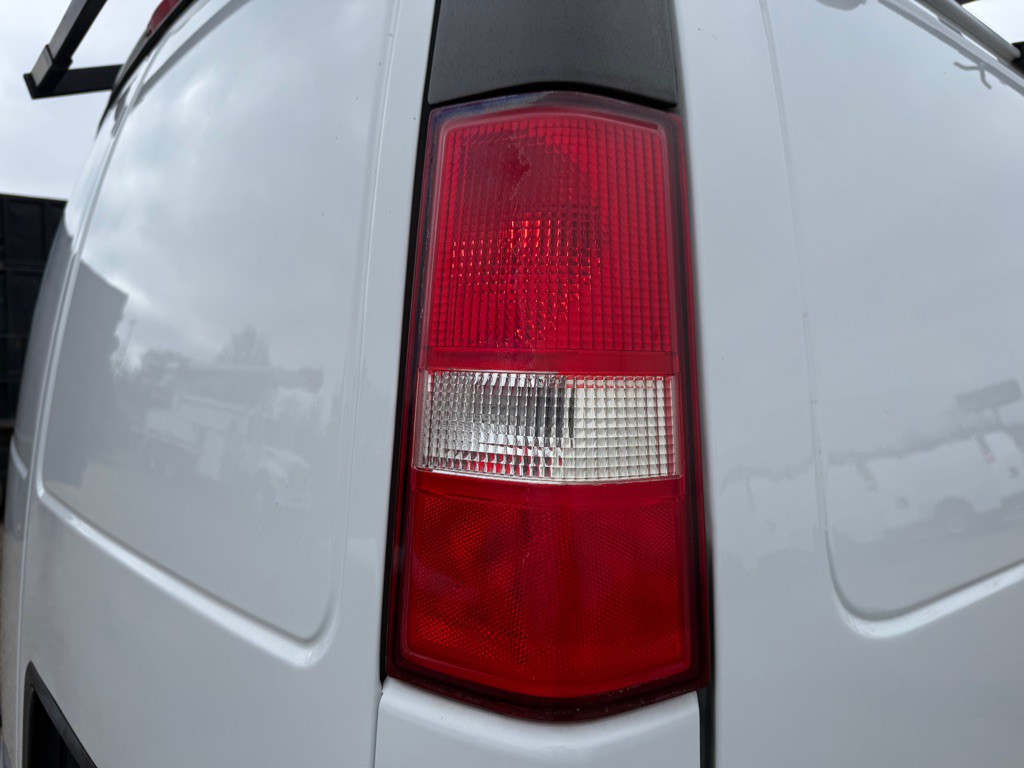 2019 Chevrolet Express Image 46