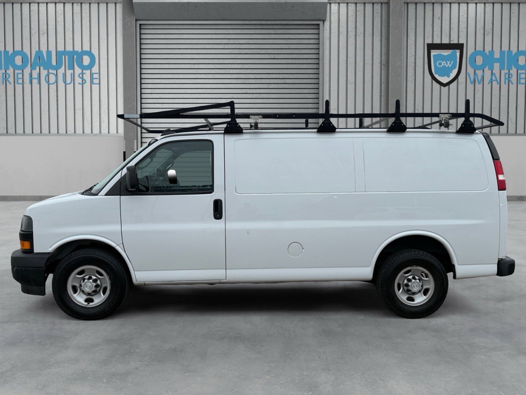 2019 Chevrolet Express Image 4
