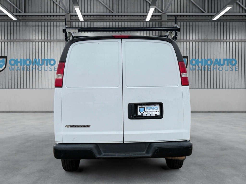 2019 Chevrolet Express Image 7