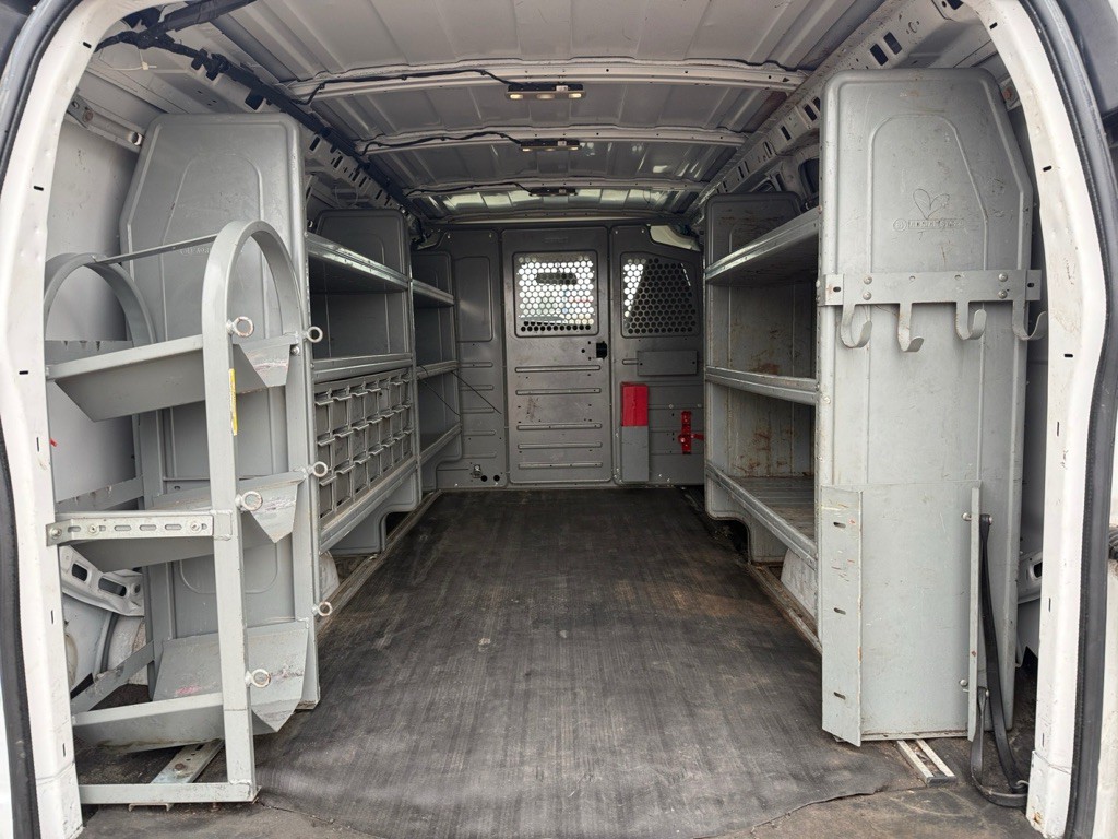 2019 Chevrolet Express Image 11