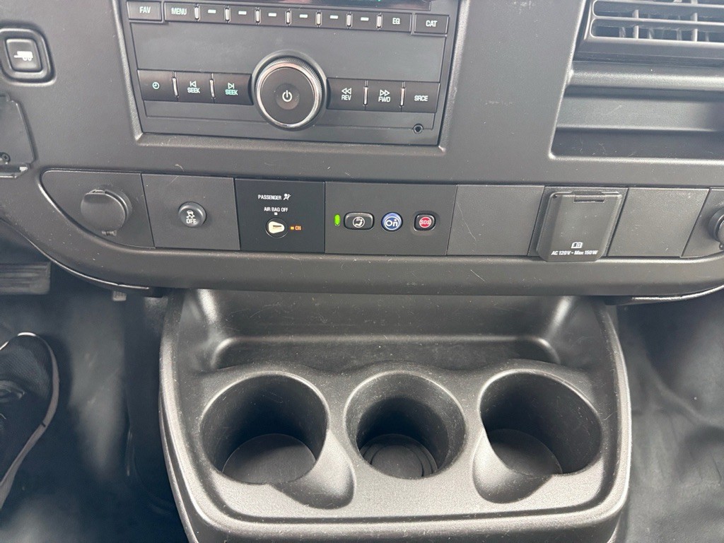2019 Chevrolet Express Image 20