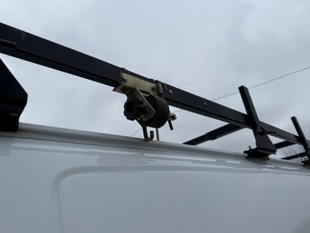 2021 Chevrolet Express Image 10